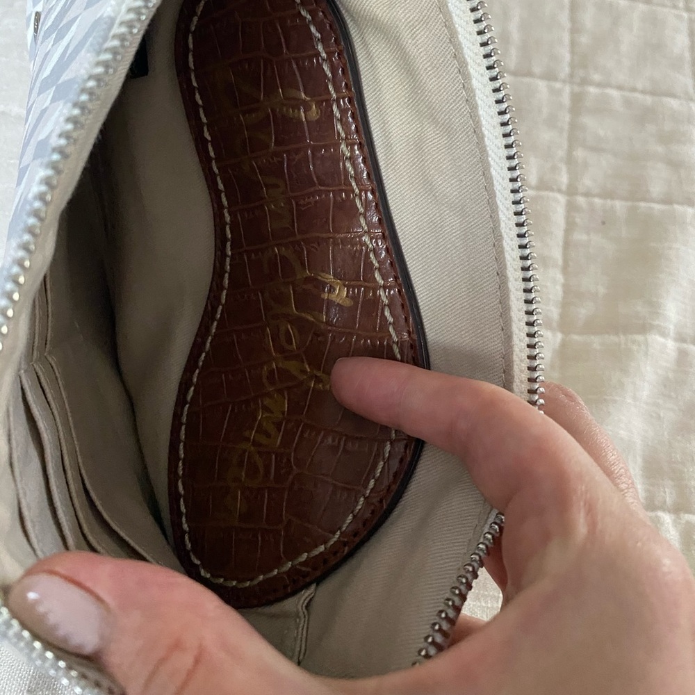 Sam Edelman Clutch - Picture 4 of 7